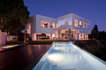Nightingale Drive House in California by Marc Canadell item-thumbnail