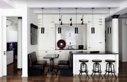 Black And White Kitchens: A Timeless Trend That Serves Every Style! item-thumbnail