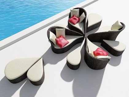Outdoor Fiore Sofa Looks Good Enough to Eat item-thumbnail