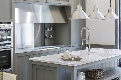 New-Age Neolith Porcelain Slabs Usher In Resilient Style And Chic Sustainability item-thumbnail