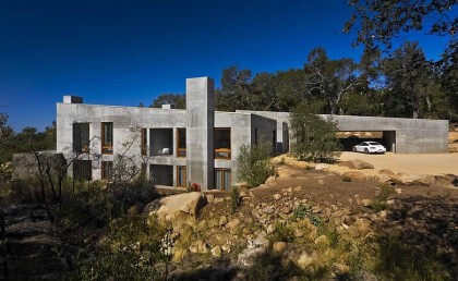 Exposed Concrete Meets The Warmth Of Natural Wood At Toro Canyon Residence item-thumbnail