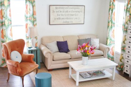 Mesmerizing Vibrant Dwelling Rooms With Comfortable And Inviting Interiors item-thumbnail
