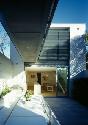 Fink House by Ian Moore Architects item-thumbnail