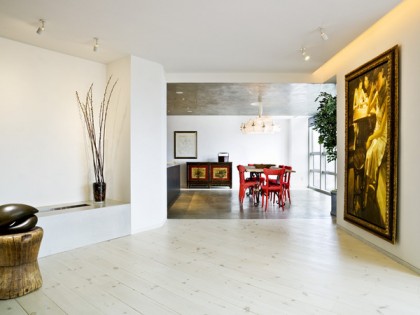 Strong Modernism with a Pinch of Colour by The Apartment item-thumbnail
