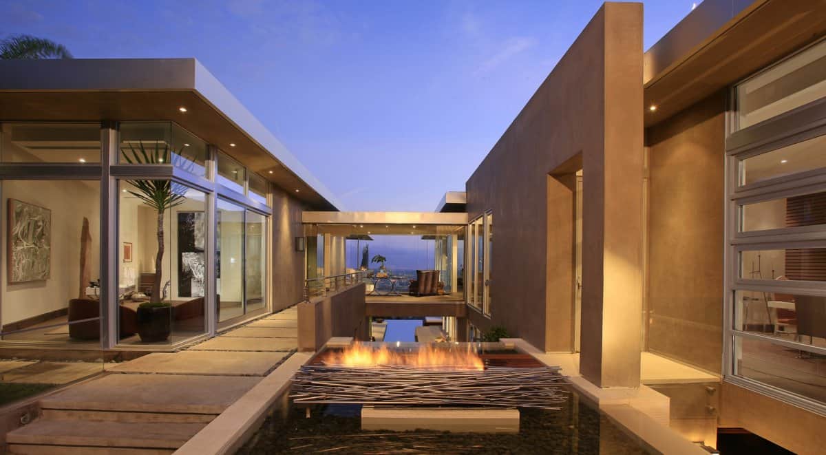 Evening breathtaking view Evening breathtaking view DJ Aviciis Astounding $15.5 Million Property in Hollywood Hills