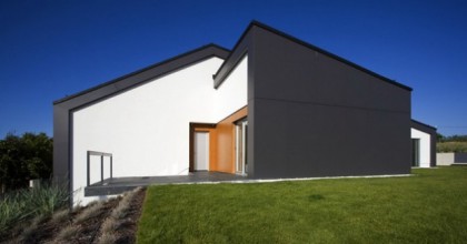 Villa R-ház by Bauer Polla item-thumbnail