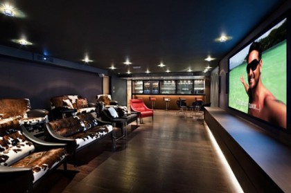 Fitfteen Inspiring House Theatre … item-thumbnail