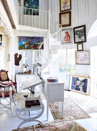 Take a tour through this costume designer’s canyon home Laurel Canyon item-thumbnail