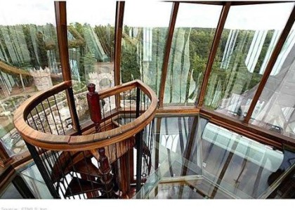 This has to be one of the coolest staircases I’ve seen! item-thumbnail