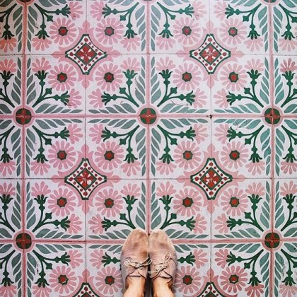 Moon to Moon: I Have This Thing With Floors….. item-thumbnail